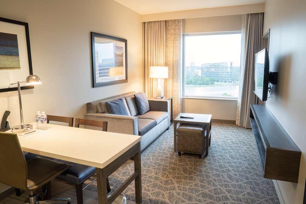 Embassy Suites By Hilton The Woodlands Zimmer foto